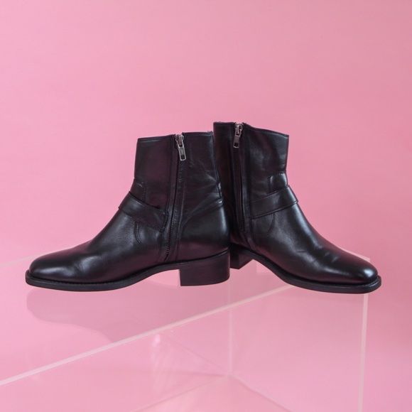 FRYE “Hannah Engineer” Black Leather Ankle Boot - Picture 2 of 4